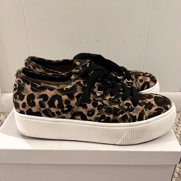 💖HP💖Steve Madden Emmi Sneakers - Picture 3 of 3